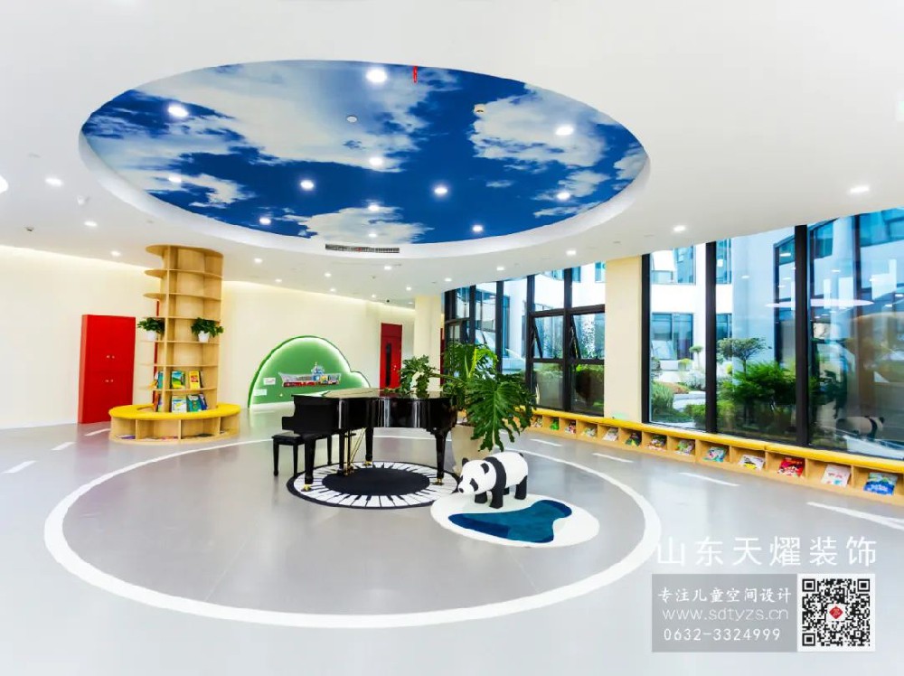 四川南部幼儿园 — 大厅的天花板